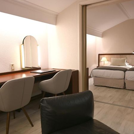 Hotel Le Rempart Tournus Ngoại thất bức ảnh