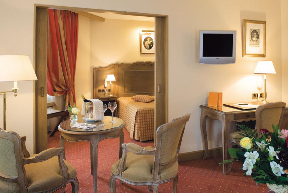Hotel Le Rempart Tournus Ngoại thất bức ảnh