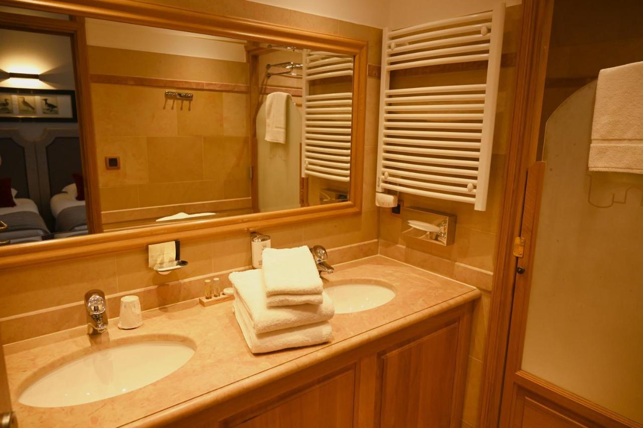 Hotel Le Rempart Tournus Ngoại thất bức ảnh